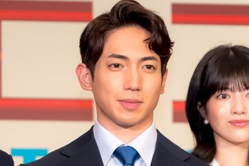有澤樟太郎、池井戸潤作品初ミュージカル「民王」に意気込み 乃木坂46林瑠奈は別所哲也の存在感に「本当に総理みたい」 画像