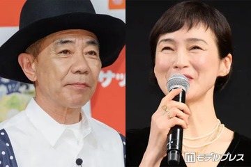 木梨憲武＆安田成美夫妻、北海道での肩組みショットに反響「素敵な笑顔」「理想の夫婦です」 画像