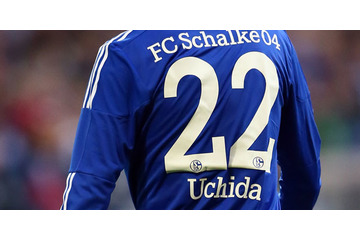 内田篤人の「追憶のシャルケ時代」を各ユニフォーム姿で振り返る 画像