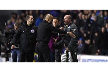 3部に敗れたグアルディオラ、相手監督と「一触即発」だった口論の映像を見る 画像