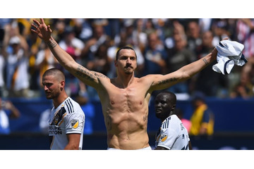 イブラ、MLSデビュー戦で衝撃2ゴール！試合後の発言がおもしろすぎる 画像