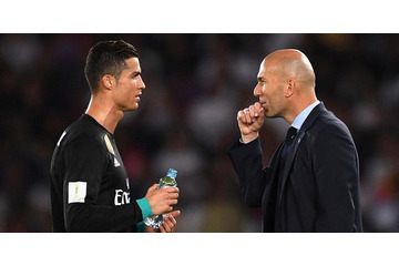 ロナウドの超バイシクルとジダンの伝説ボレー、どっちが凄い？ジダン本人の感想は 画像