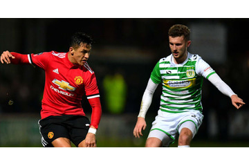 これが海外サッカーだ！なんと「オウンゴールが週間ベストゴール」に選ばれちゃう 画像