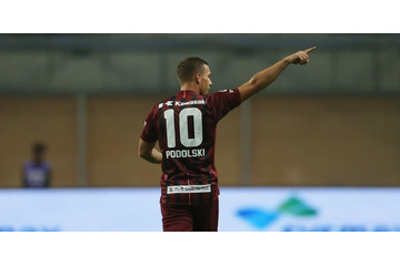 ポドルスキ、FIFA18の「TOTW」に！能力はこんな感じになったぞ 画像