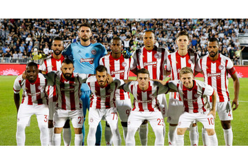 ギリシャ名門オリンピアコス、選手たちに5000万円の罰金 画像