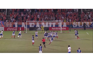 横浜FMの扇原貴宏、「ブレ球FK」でゴール！これは魔球すぎる… 画像