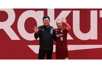 イニエスタ加入の影の功労者！キャプ翼の作者がTwitter開設 画像