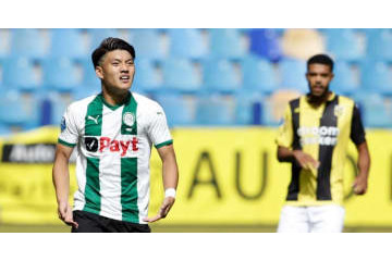 堂安ゴールも大敗…フローニンゲンの36歳新監督、開幕戦惨敗に「恥」 画像