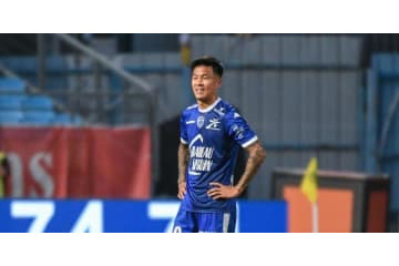 似てるかな…本田圭佑、S・ランスに移籍した韓国人FWと間違われる 画像