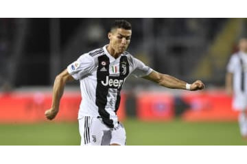 ロナウド、ユヴェントスで衝撃の超ゴール！見なきゃ損するぞ 画像