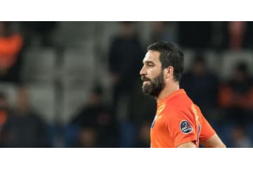 アルダが声かけたという「超美人妻」エズラムはこんな女性だ 画像