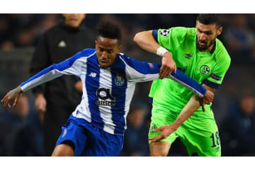 R・マドリー、62億円でCB獲得決定か 画像