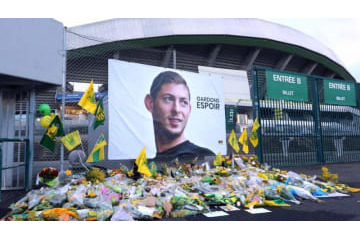 カーディフのサポーター、行方不明のサラに送った言葉が泣ける 画像