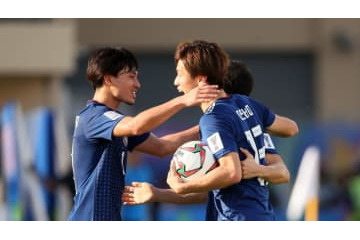 大迫が2発！日本代表、アジアカップ初戦でトルクメニスタンに辛勝 画像