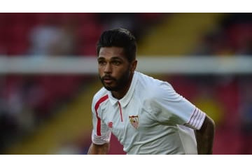 元仏代表トレムリナス、「3度の手術」で涙の引退…清武とセビージャで同僚 画像