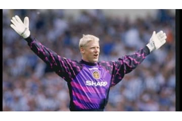 プレミアリーグ、1年で最も多くのクリーンシートを達成したGKは誰？ 画像