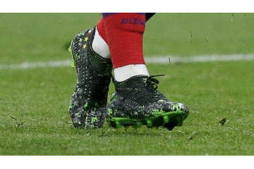 PUMAの新作スパイク「ハックドパック」が発売！選手も着用開始 画像