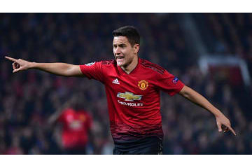 エレーラ、「PSGに移籍する」とユナイテッドに伝達か 画像