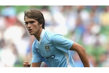 2連覇間近のシティ、この10年の「奇妙な契約」8名 画像