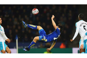 動画と写真で見る、岡崎慎司の「レスターでの最高の瞬間」ベスト6 画像