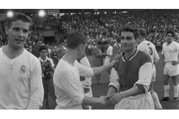 レアルファンも必見だ！あの「伝説の試合」のグッズが復刻される 画像