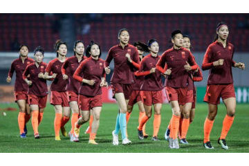 中国、W杯に向かう女子代表に「愛国教育」を施す 画像