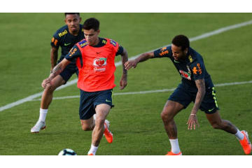 ブラジル代表の練習がたのしすぎる！コウチーニョのわくわくプレーがこれ 画像