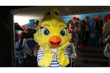 残酷すぎる！女子W杯のマスコットが「誘拐」されていた 画像
