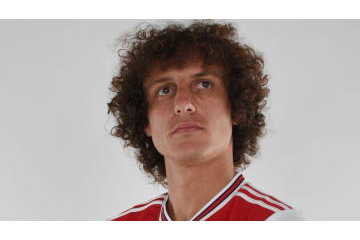 電撃移籍のダヴィド・ルイス、彼のレストランへの「酷評口コミ」がすごい 画像