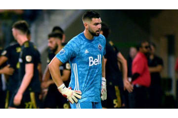 なんと16回！リーグ記録達成の「神セーブ連発」がこれだ 画像