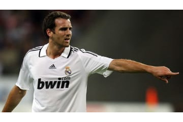 元レアルDFメッツェルダー、児童ポルノ容疑で捜査 画像