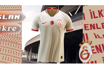 長友のガラタサライ、2019-20アウェイユニフォーム登場！「やさしい色合い」に 画像