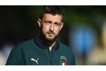 ガン克服のイタリア代表DF、闘病中の子供全員に本当の神対応 画像