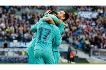 グリーズマン、メッシ祝福も全く喜ばなかった「芸術シュート」がこれ 画像