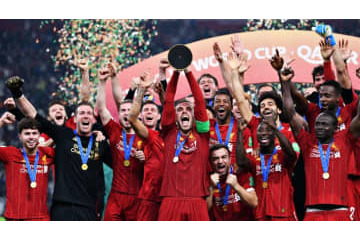 世界一のリヴァプール、プレミアリーグに「ユニ微調整」をお願いする 画像