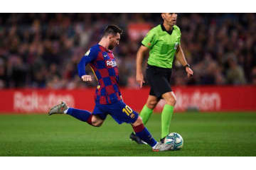 メッシ、なぜそんなにFKを決められるのか？「秘訣」を語る 画像