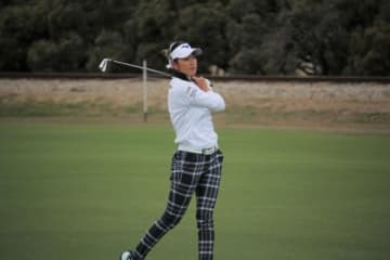 ＜速報＞原英莉花は後半失速　今季初戦を通算4アンダーでフィニッシュ 画像