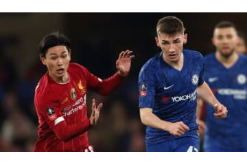 リヴァプールをあざ笑った18歳神童の「冷酷テク」がこれ 画像