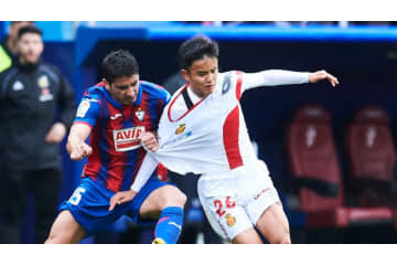 18歳久保建英、成長してるぞ！「諦めない気迫のドリブル力」がこれ 画像