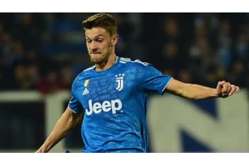 新型コロナ感染のユーヴェDFが勧める「隔離中に見るべきスリラー映画」とは 画像