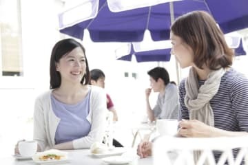 1000万円以上貯めている人は、貯蓄ゼロの人に比べてコレが2倍！ 画像