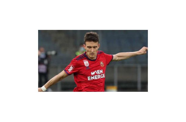 長谷部の後継者！フランクフルト「22歳の187cmMF」獲得へ