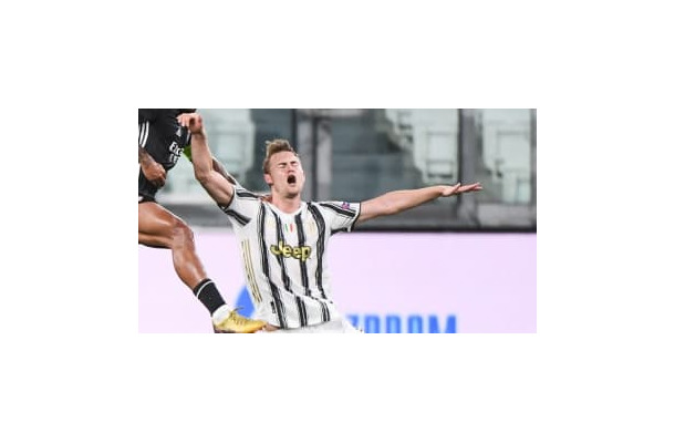 ユーヴェDFデリフト、11月まで離脱か　ついに肩手術で