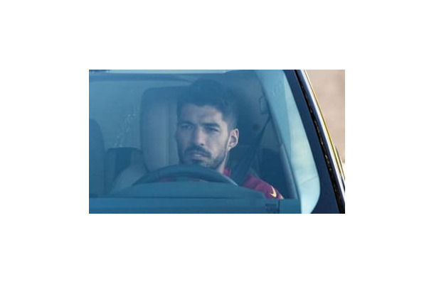 スアレス、「4億円」でユヴェントス移籍？本人は謎のSNS投稿も