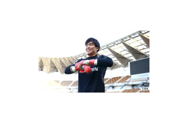 日本代表GK西川周作、キック弾道がすごすぎ！前川黛也も「金とれる」と脱帽