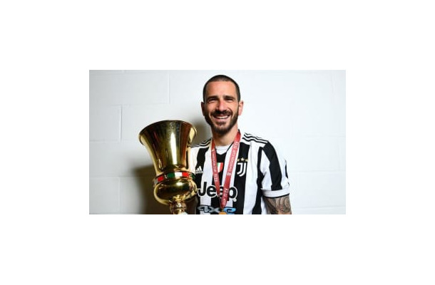 ボヌッチ、同僚に「代理人を変えろ！」圧力で処罰か