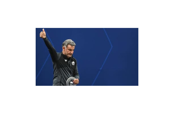 PSG撃破で優勝のリール、監督がチームを去る