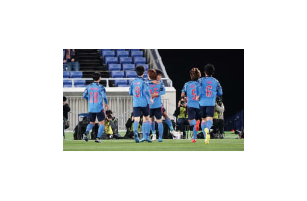 現日本代表で試合前にAKBを聞いてる選手がいた