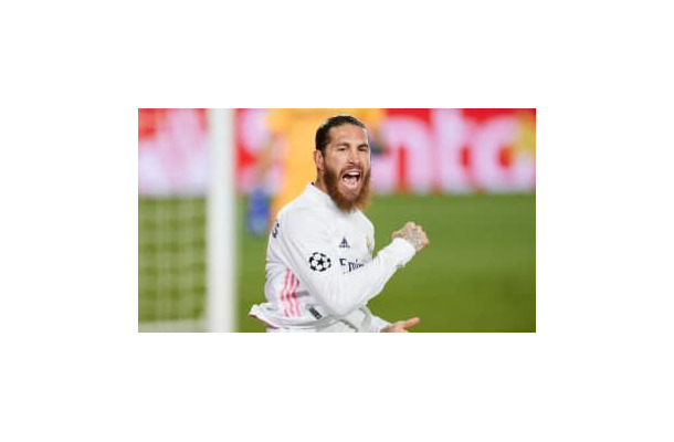 セルヒオ・ラモス、PSG移籍確定か　メディカルチェックのためにパリ到着