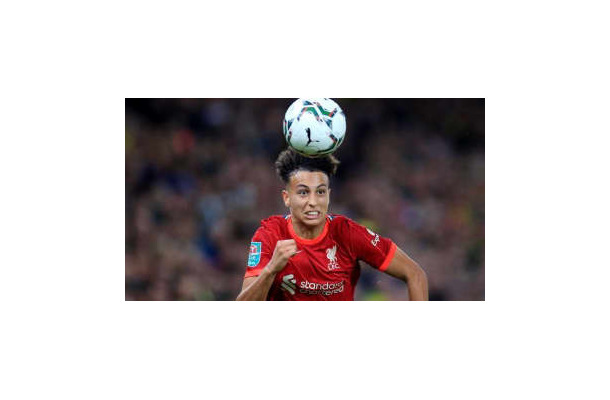 南野2Gの試合、16歳新星がデビュー！リヴァプールが1500万円支払いへ